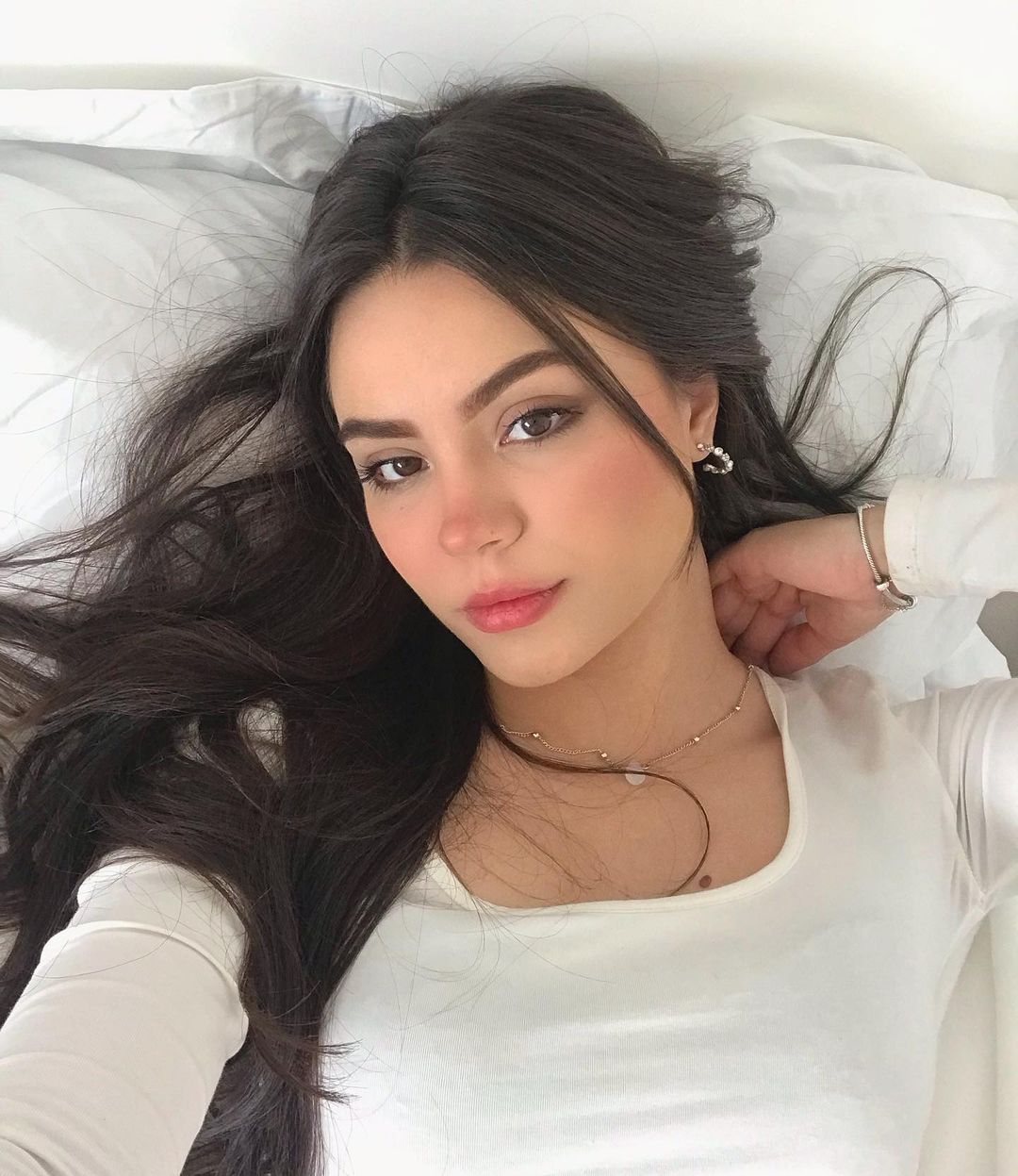 <em><strong>Isabela L.</strong></em>